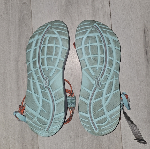 🧡Chaco Womens Size 8 Strappy Orange Gray & Teal GUC🧡 - Picture 5 of 9